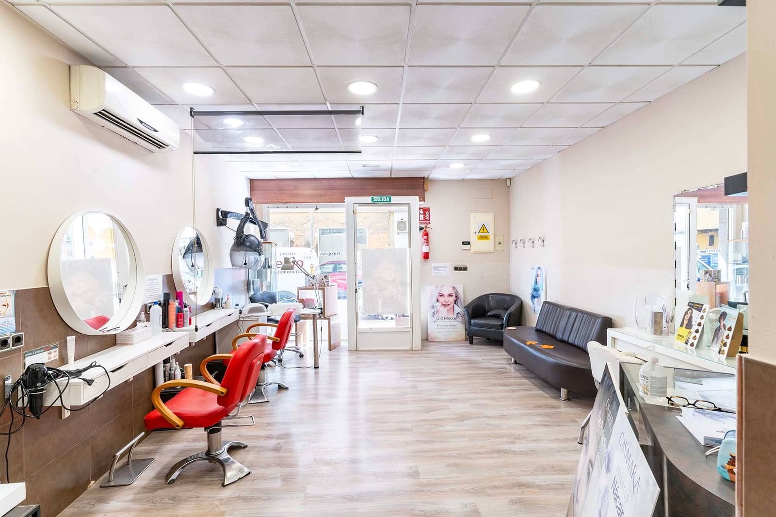 2 soverom Kommersiell til salgs i Almeria by - € 90 000 (Ref: 8454941)