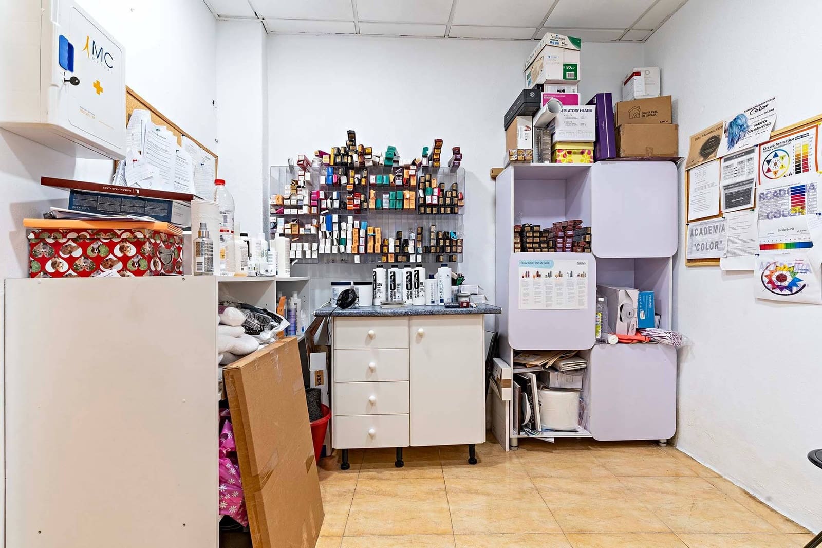 2 soverom Kommersiell til salgs i Almeria by - € 90 000 (Ref: 8454941)