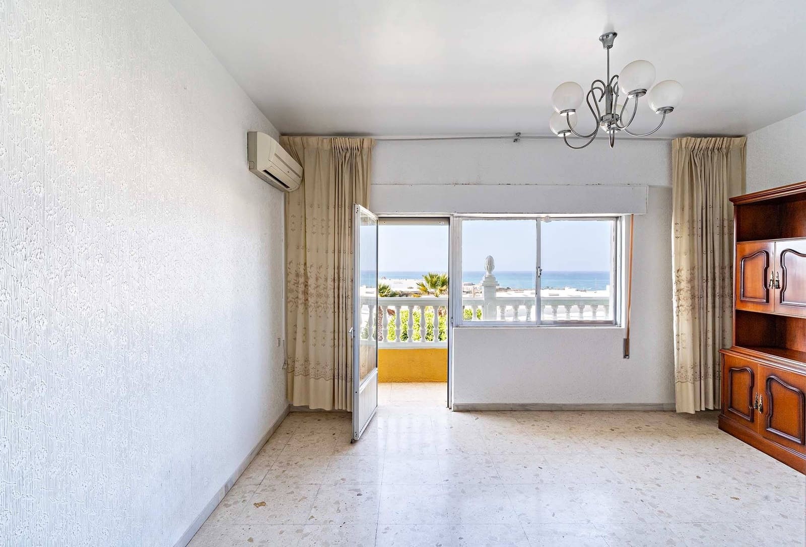 4 soverom Leilighet til salgs i Balanegra - € 150 000 (Ref: 8480917)