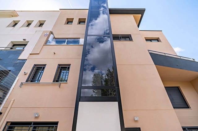 3 makuuhuone Rivitalo myytävänä paikassa Huércal de Almería mukana uima-altaan - 580 000 € (Ref: 8533856)