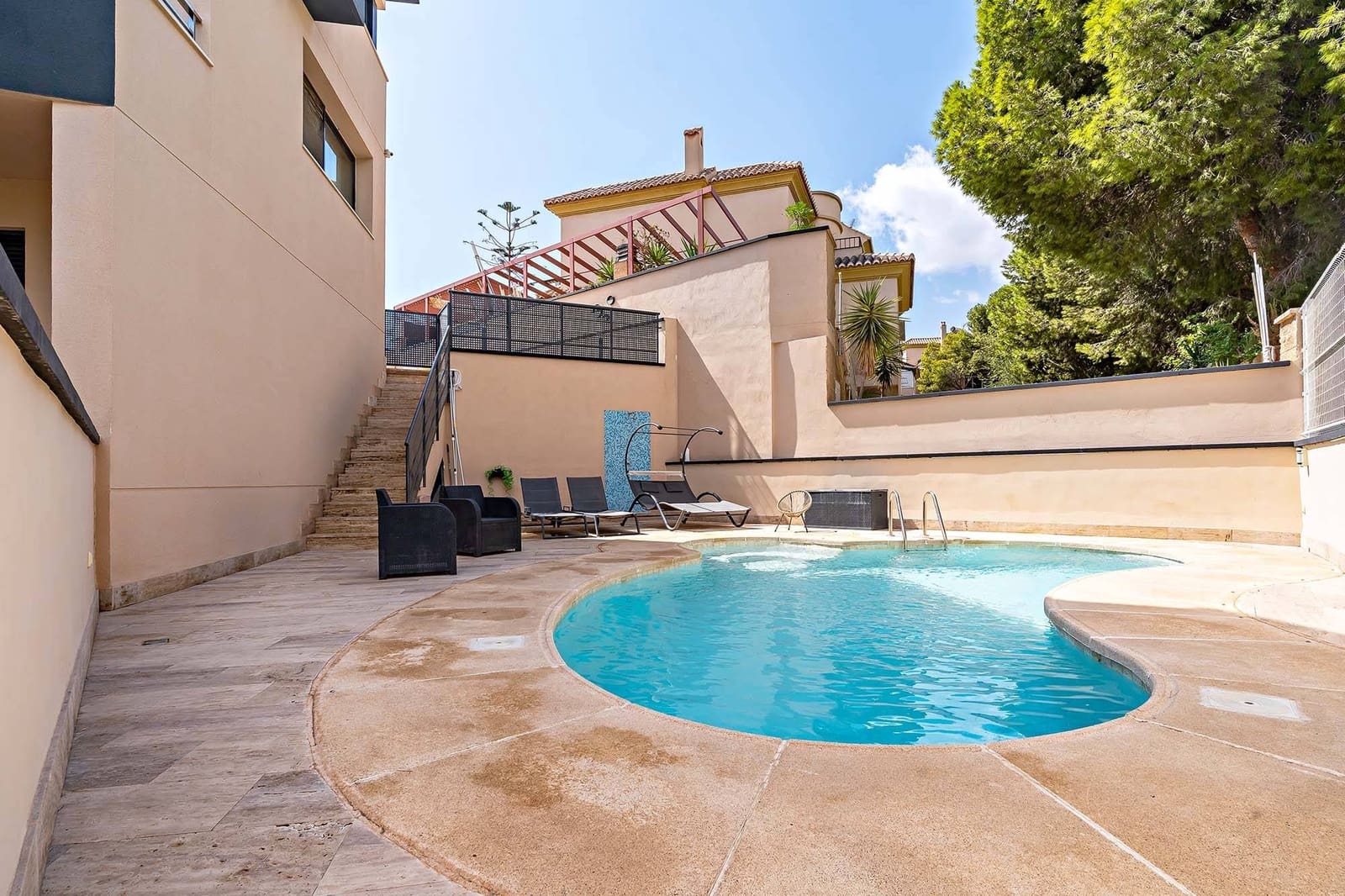 3 makuuhuone Rivitalo myytävänä paikassa Huercal de Almeria mukana uima-altaan - 580 000 € (Ref: 8533856)