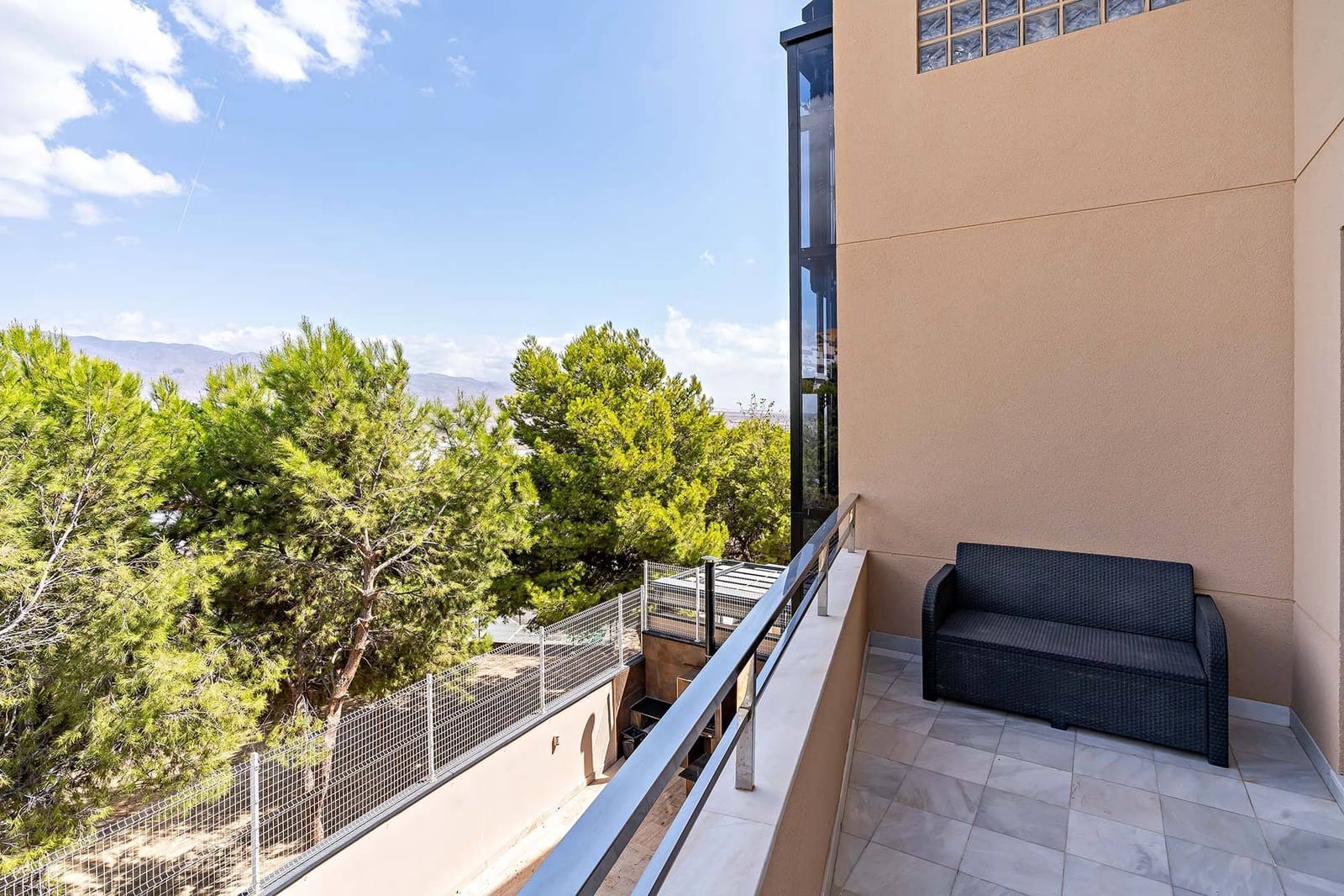 3 makuuhuone Rivitalo myytävänä paikassa Huercal de Almeria mukana uima-altaan - 580 000 € (Ref: 8533856)