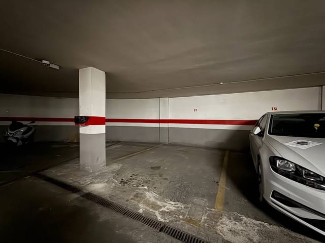 1 soverom Leilighet til salgs i Roquetas de Mar med garasje - € 119 000 (Ref: 8766986)