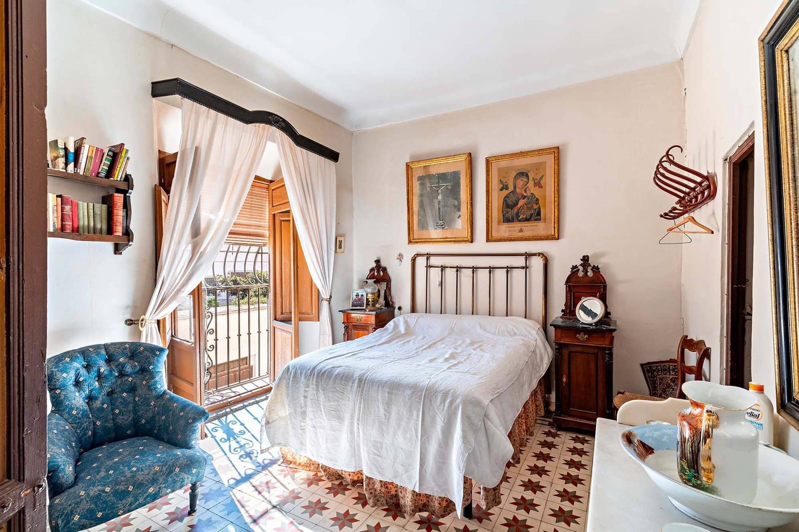 10 soveværelse Byhus til salg i Berja med garage - € 265.000 (Ref: 8789662)