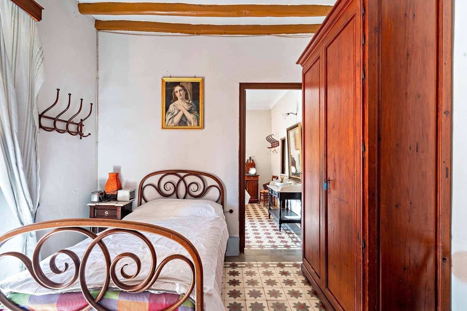 10 soveværelse Byhus til salg i Berja med garage - € 265.000 (Ref: 8789662)