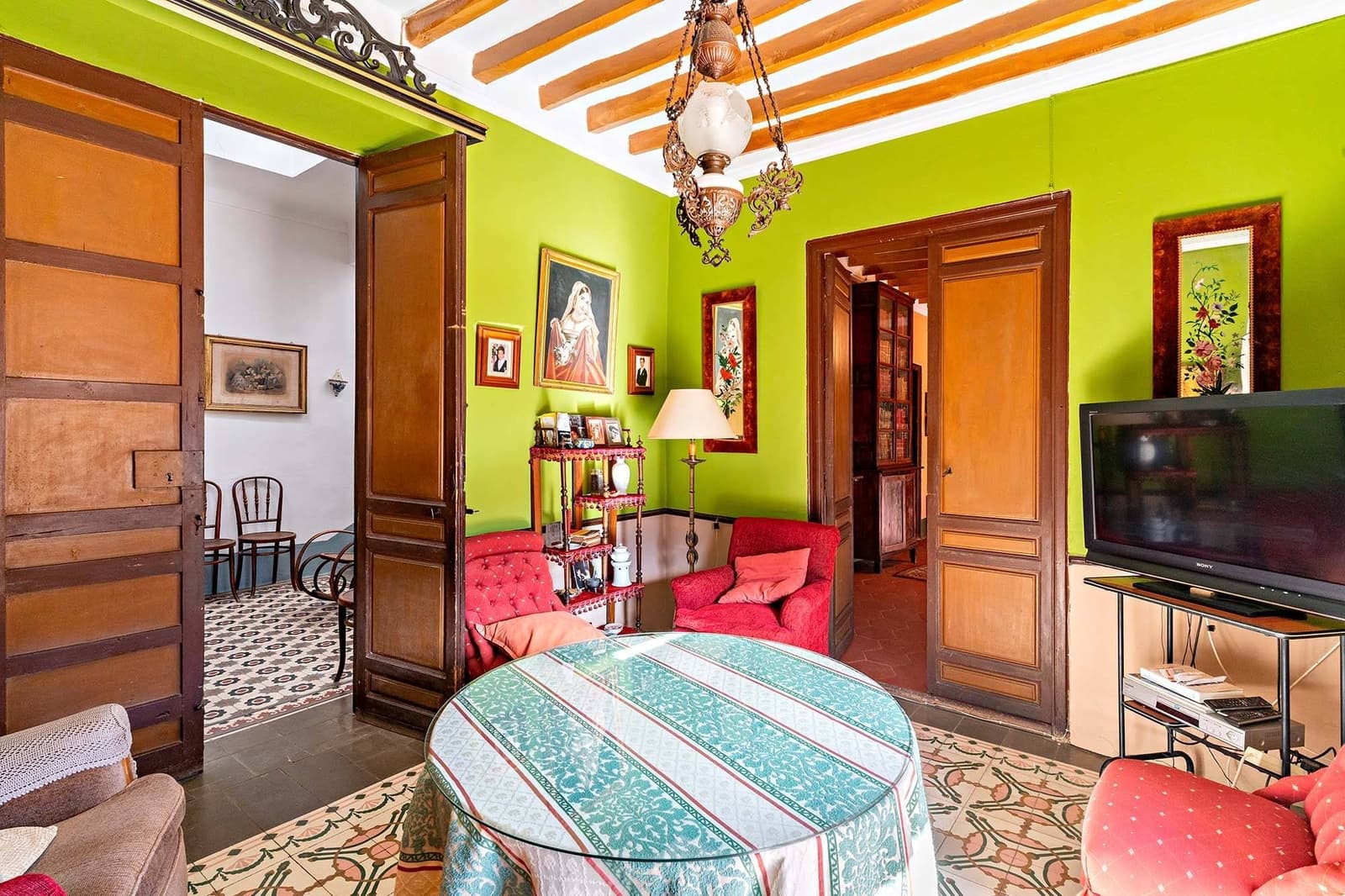 10 soveværelse Byhus til salg i Berja med garage - € 265.000 (Ref: 8789662)