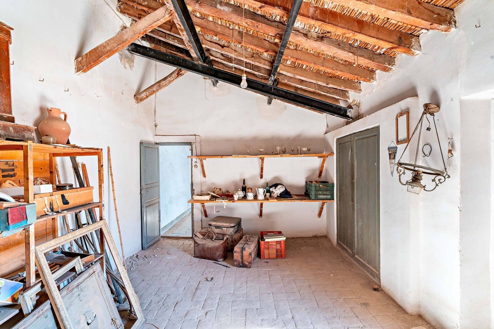 10 soveværelse Byhus til salg i Berja med garage - € 265.000 (Ref: 8789662)