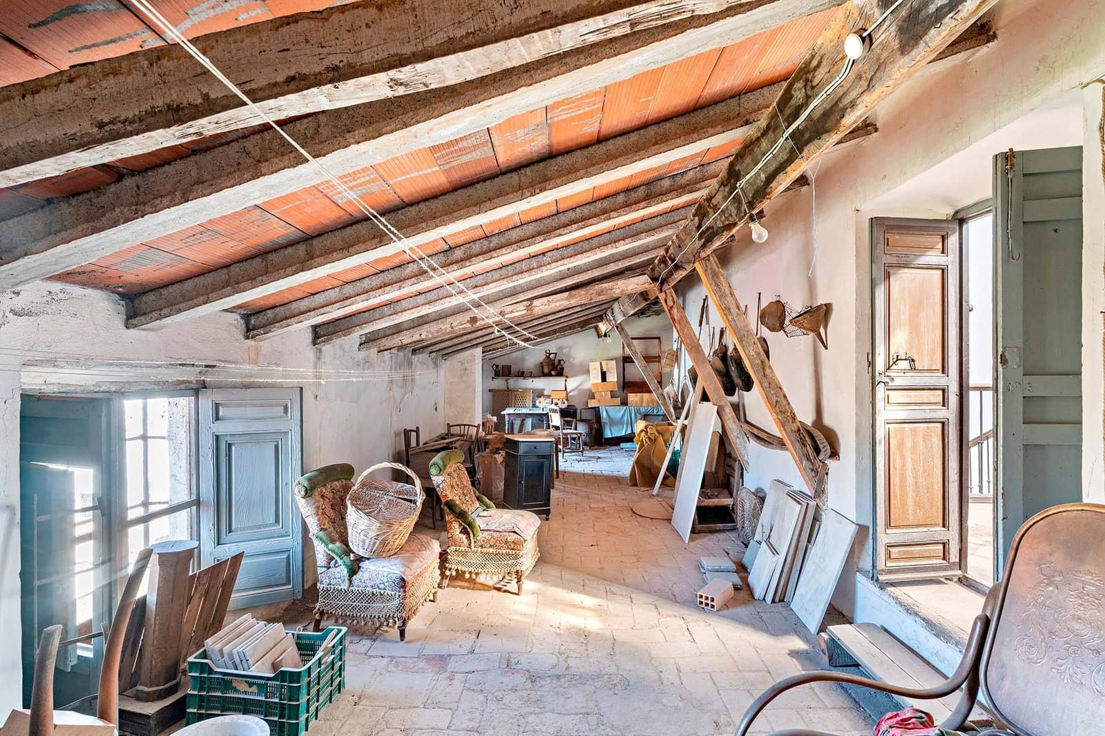 10 soveværelse Byhus til salg i Berja med garage - € 265.000 (Ref: 8789662)