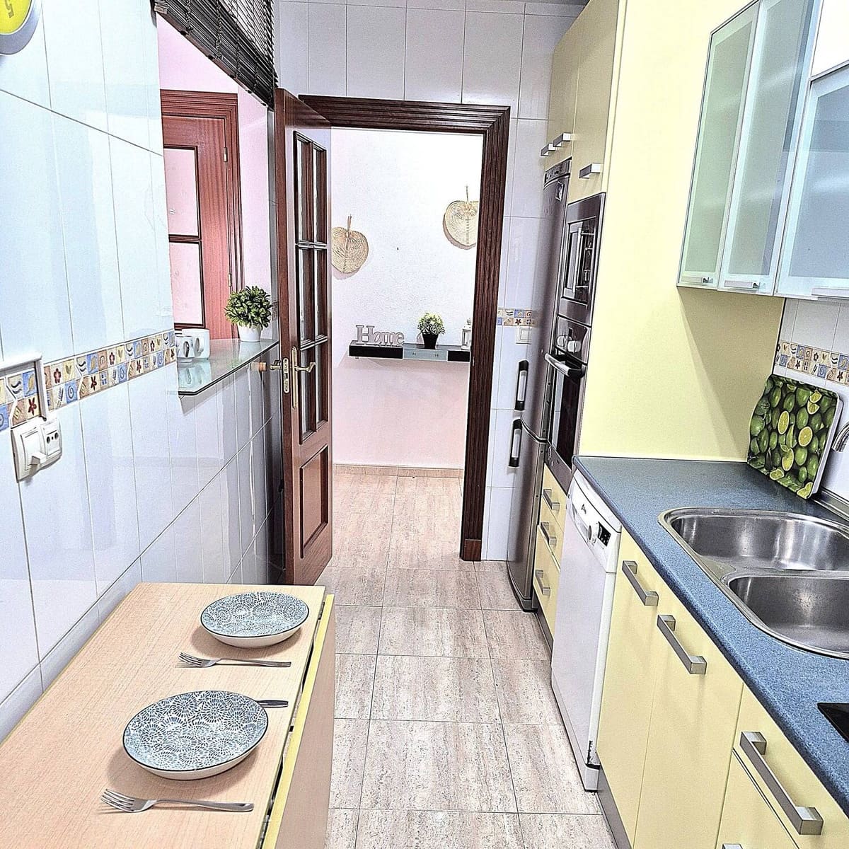 3 bedroom Flat for sale in El Ejido - € 97,000 (Ref: 8792617)