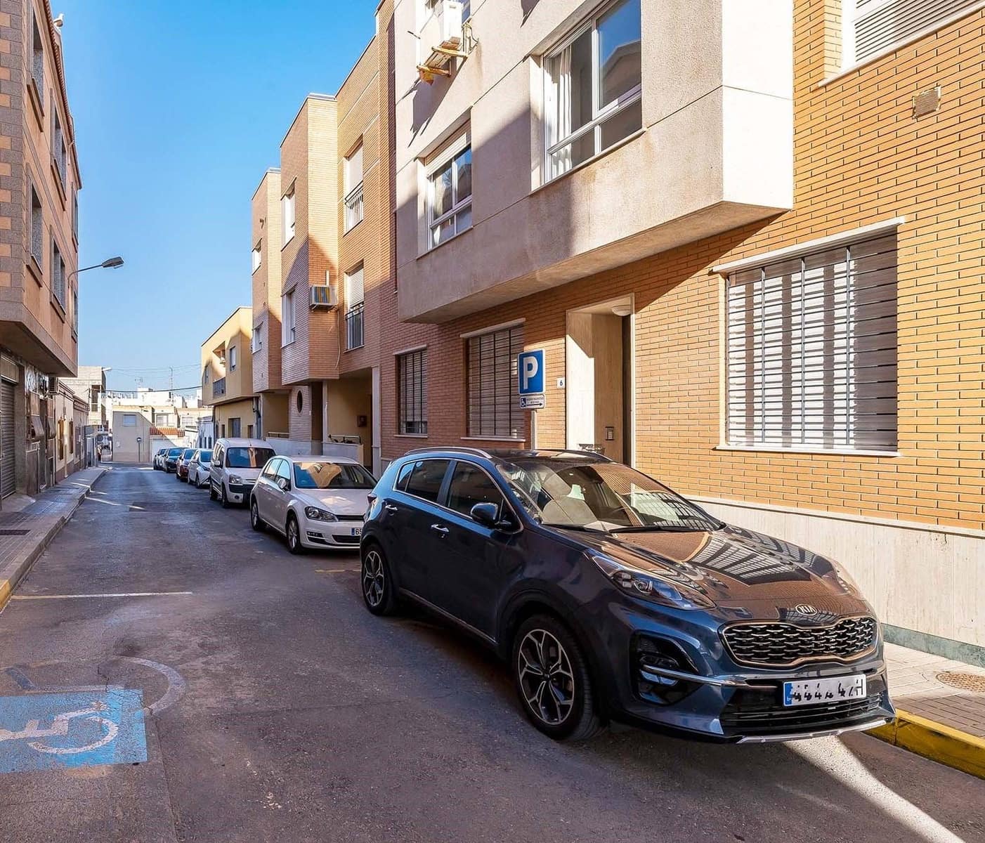 3 bedroom Flat for sale in El Ejido - € 97,000 (Ref: 8792617)