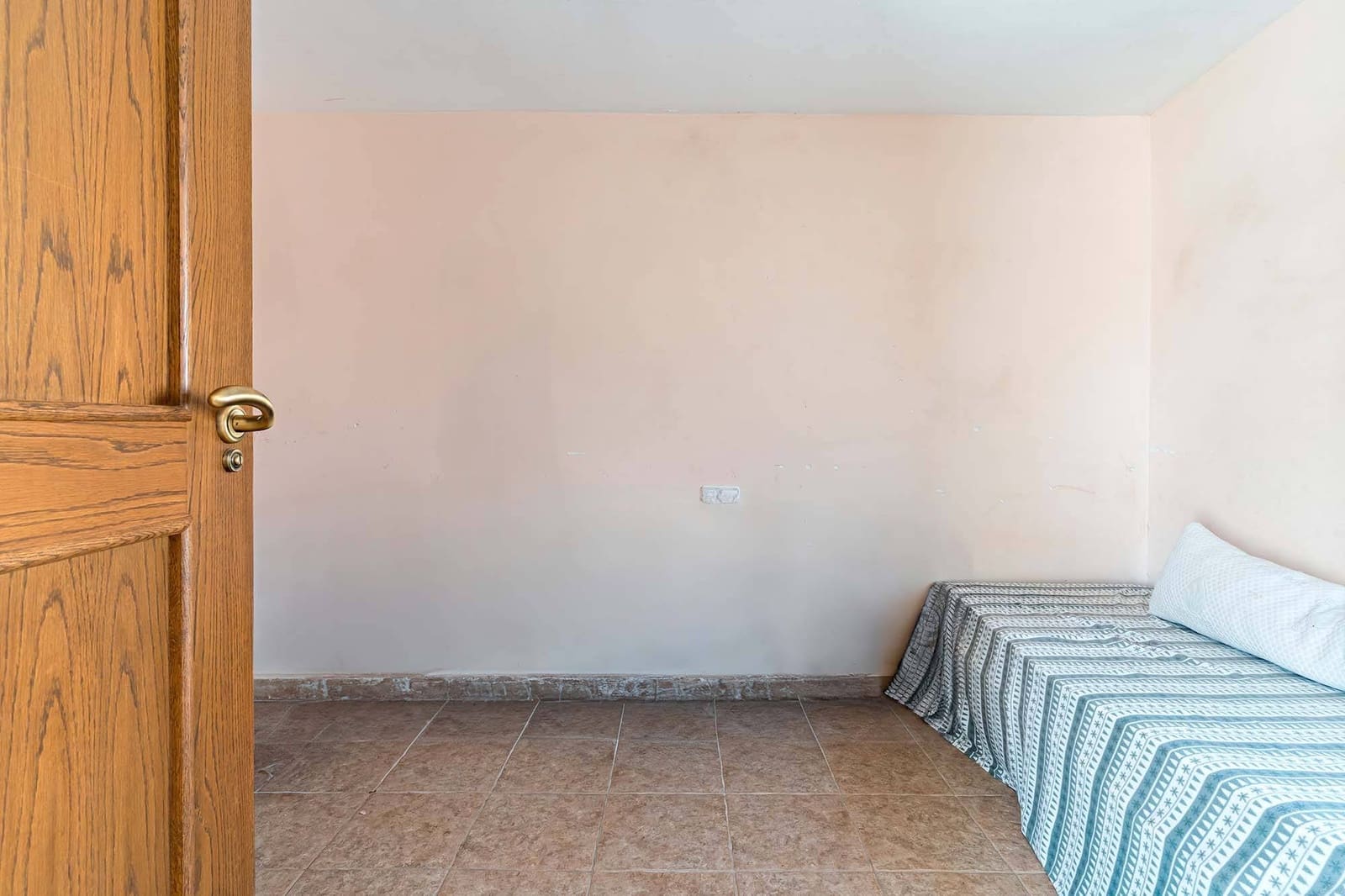 3 soveværelse Lejlighed til salg i Adra - € 74.900 (Ref: 8935241)