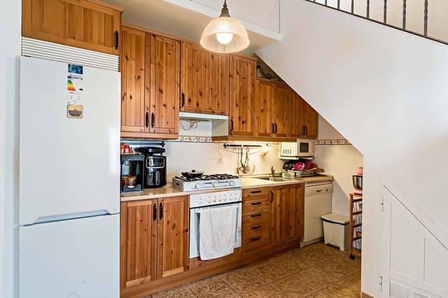 3 soverom Leilighet til salgs i Adra - € 74 900 (Ref: 8935241)