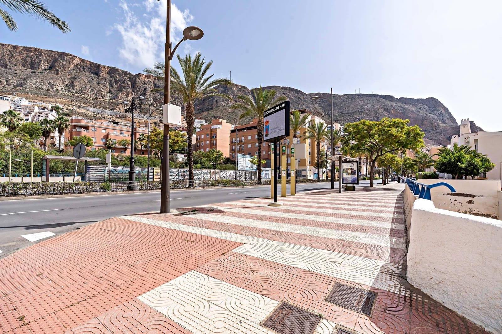 7 soveværelse Lejlighed til salg i Aguadulce (Almeria) - € 350.000 (Ref: 8941501)