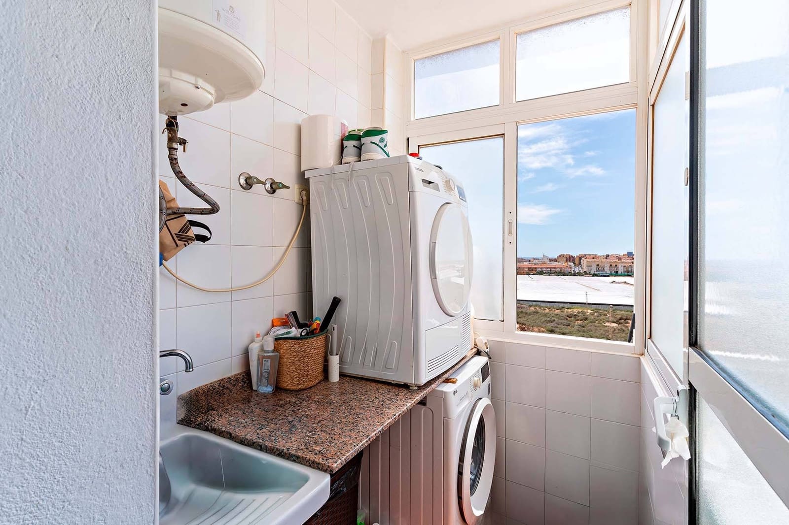 3 sypialnia Penthouse na sprzedaż w Roquetas de Mar z garażem - 170 000 € (Ref: 8985940)