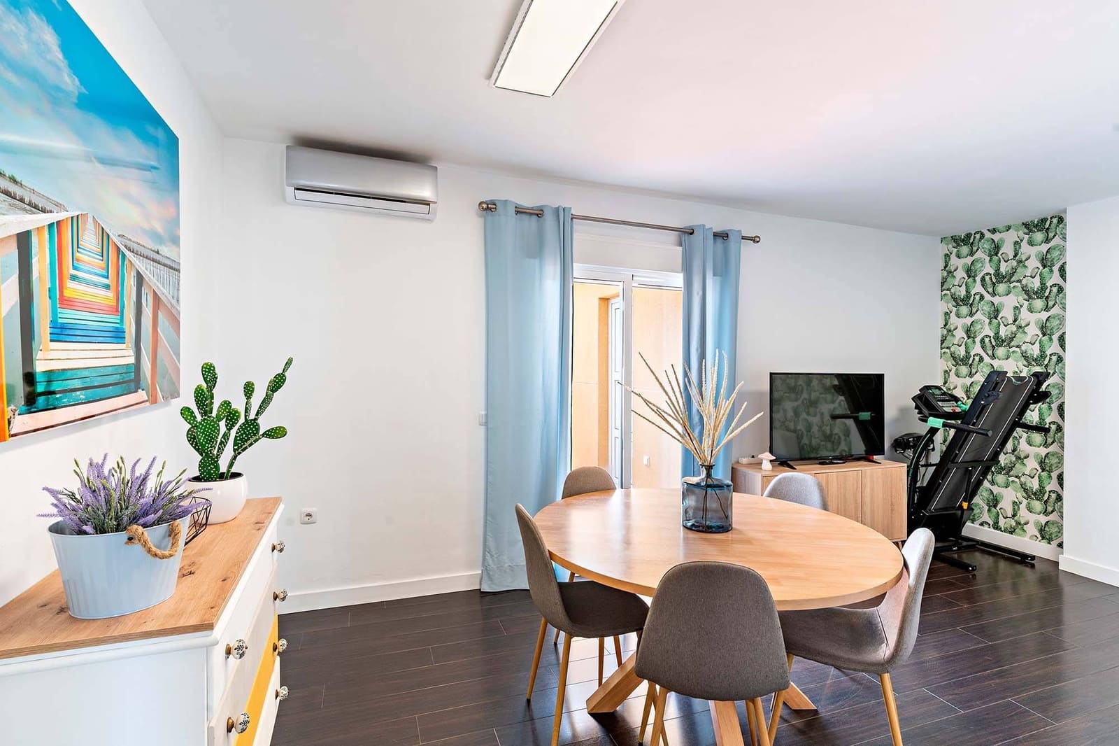 3 sovrum Takvåning till salu i Roquetas de Mar med garage - 170 000 € (Ref: 8985940)