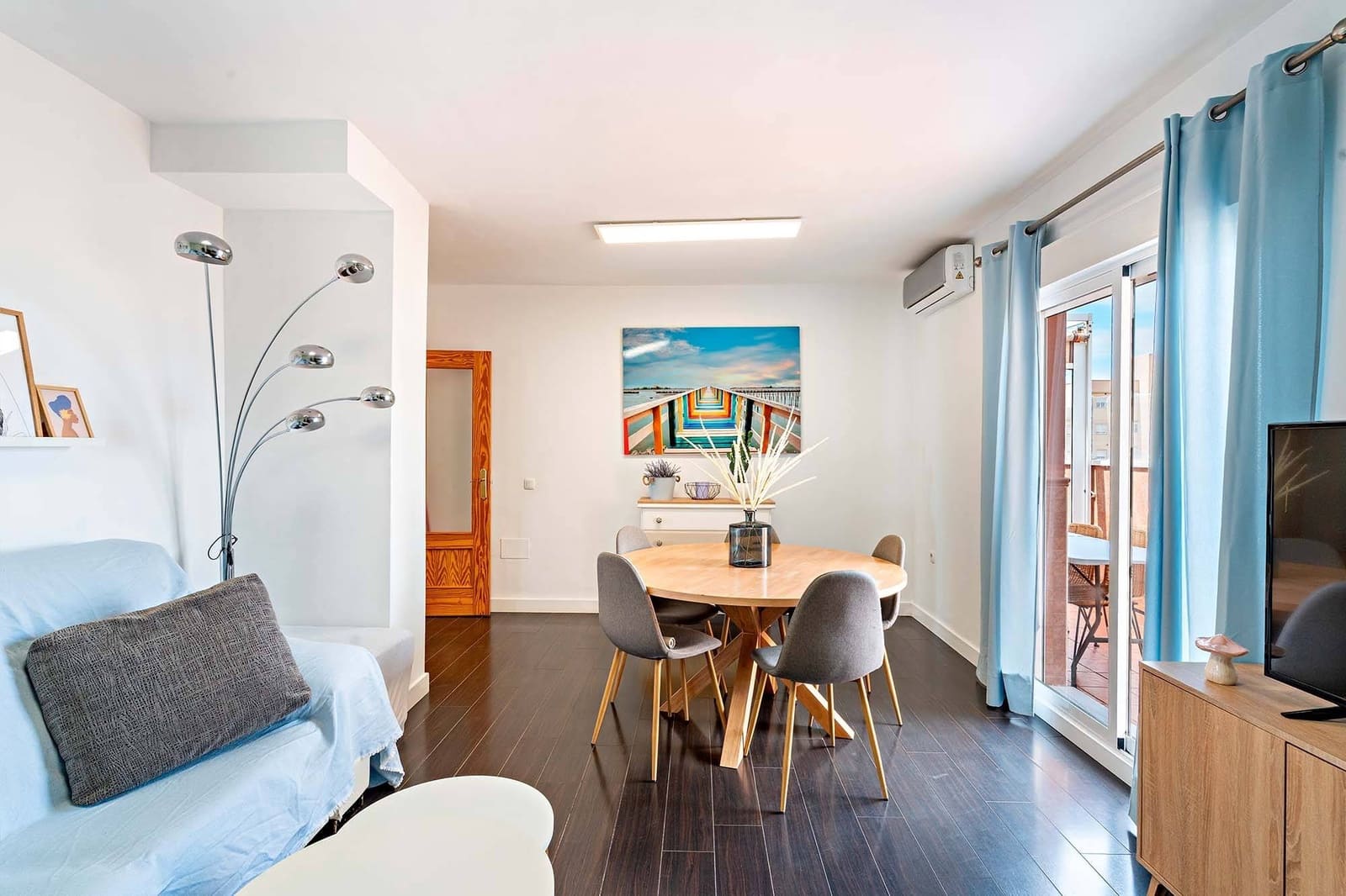 3 sovrum Takvåning till salu i Roquetas de Mar med garage - 170 000 € (Ref: 8985940)