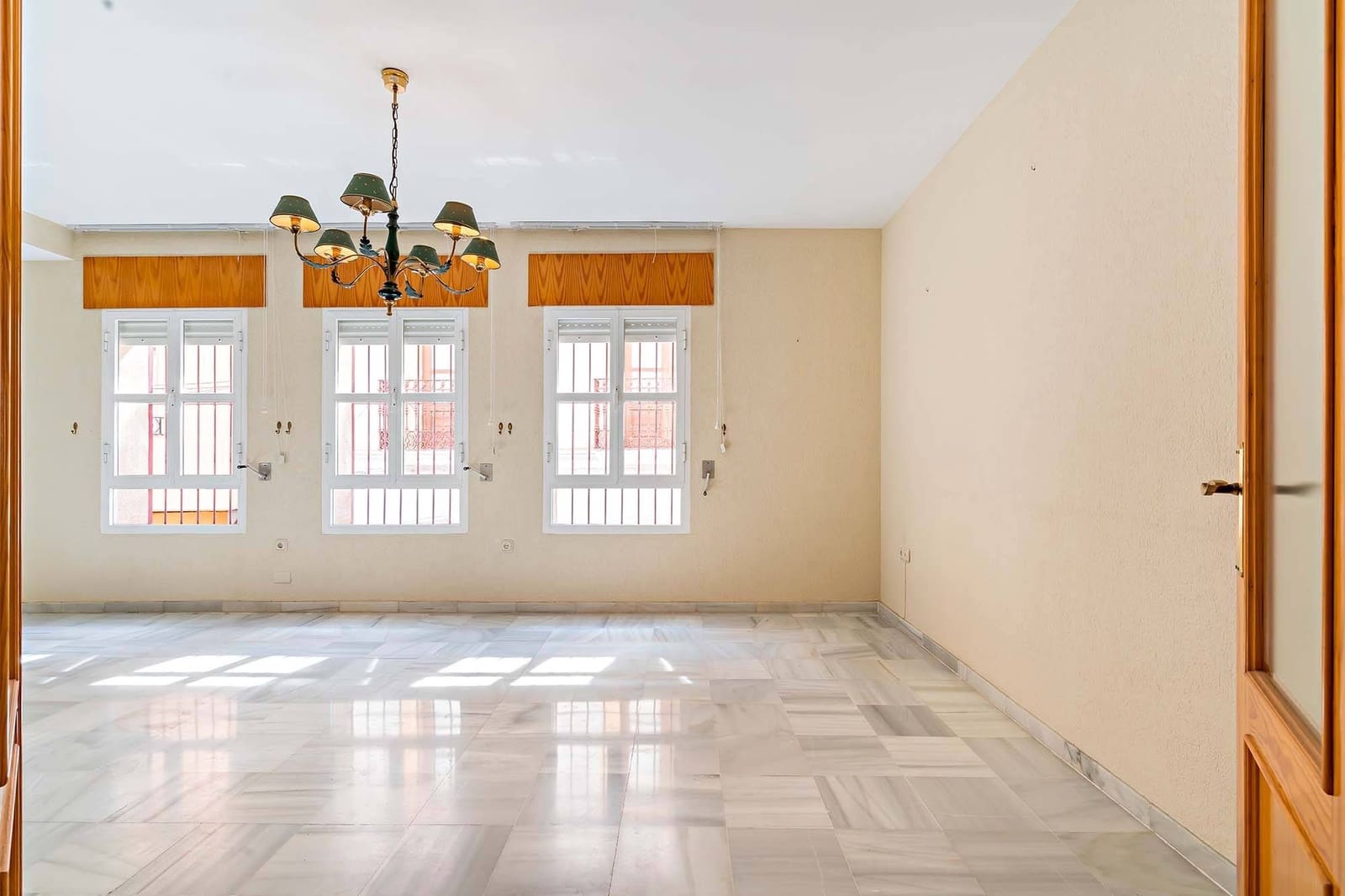 3 soveværelse Lejlighed til salg i Gador med garage - € 195.000 (Ref: 8994118)