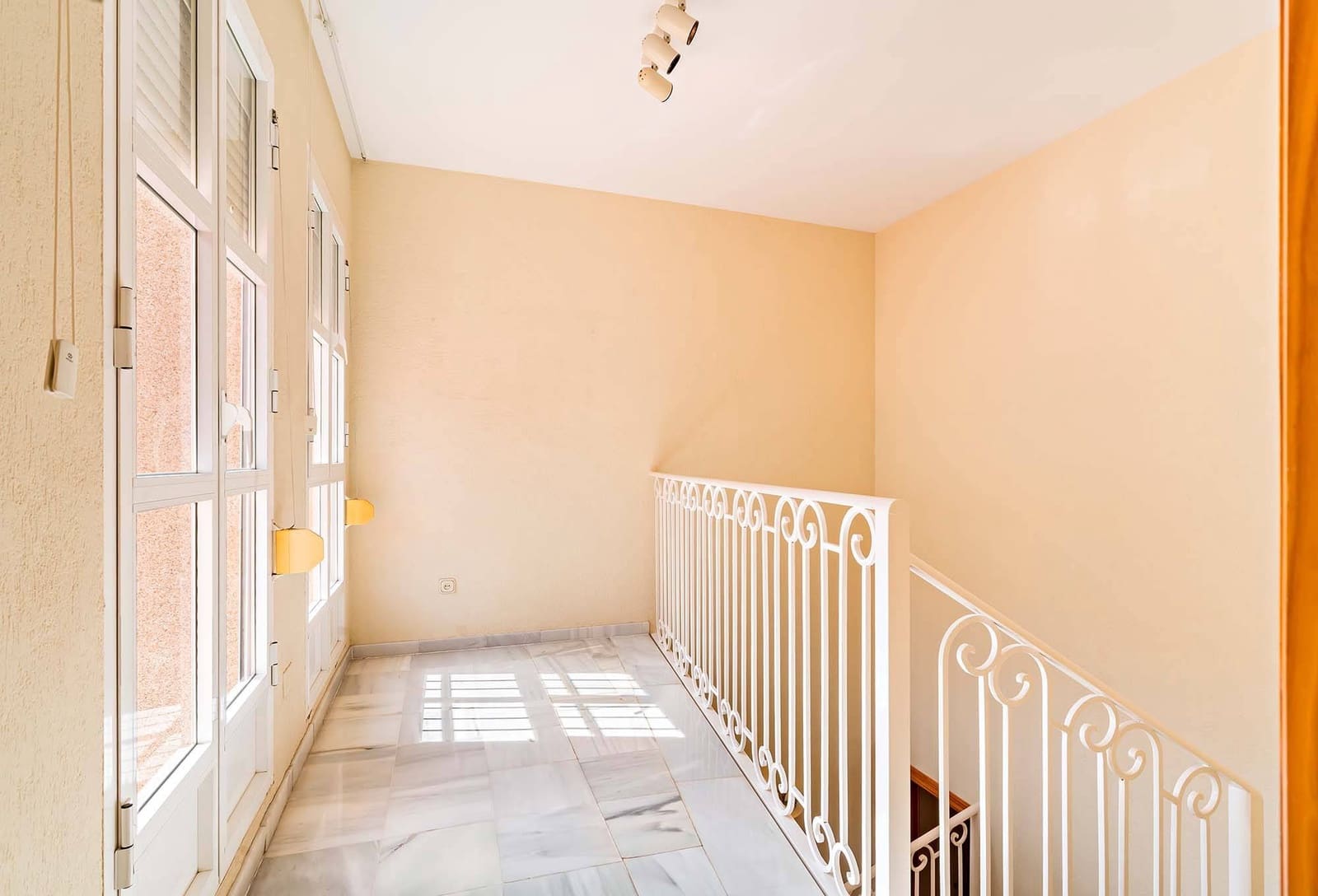 3 soveværelse Lejlighed til salg i Gador med garage - € 195.000 (Ref: 8994118)