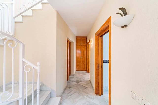 Apartamento de 3 habitaciones en Gádor en venta con garaje - 195.000 € (Ref: 8994118)