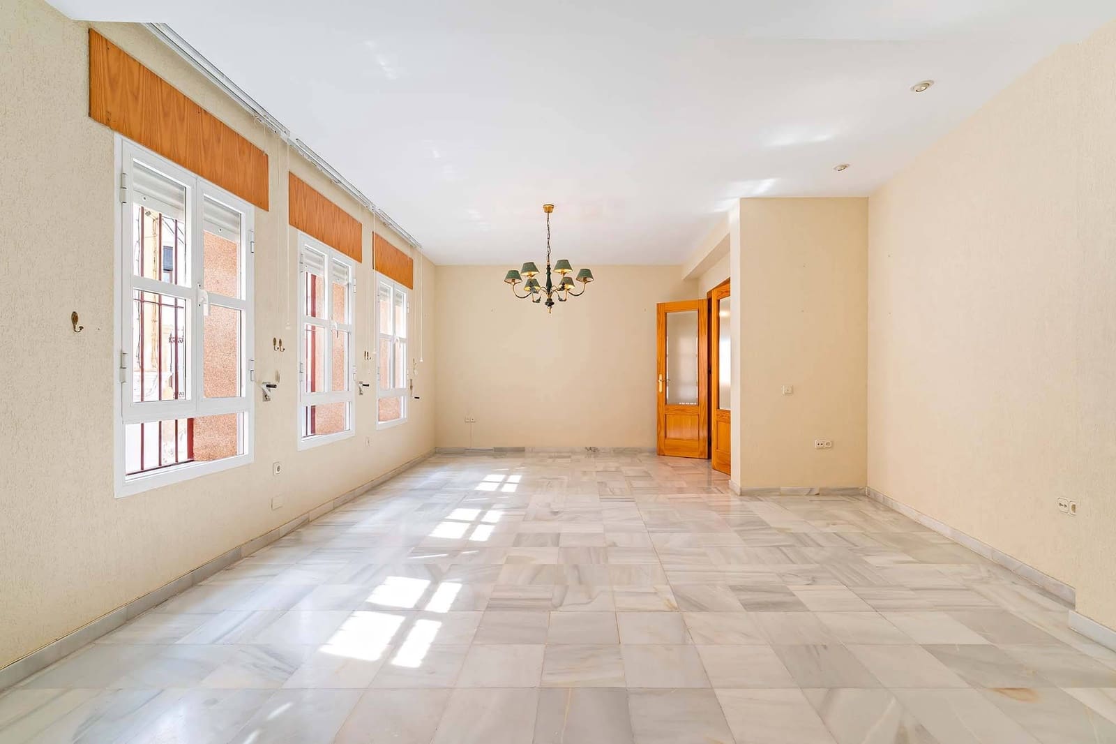 3 soverom Leilighet til salgs i Gador med garasje - € 195 000 (Ref: 8994118)