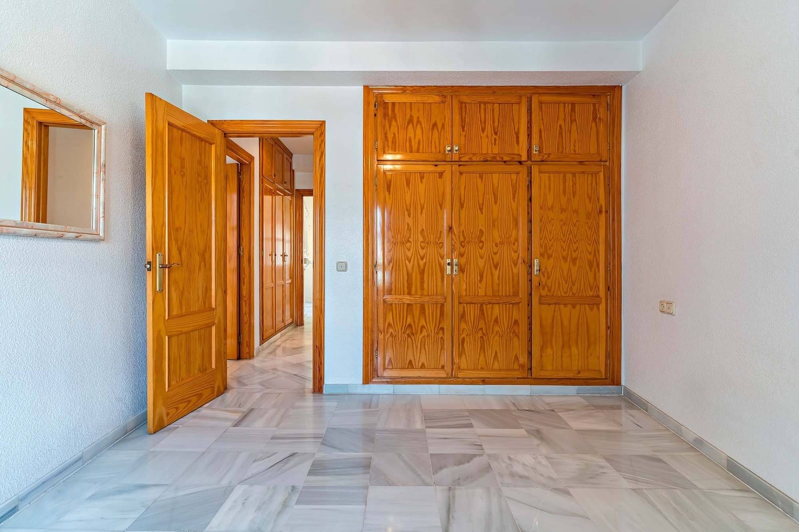 3 soverom Leilighet til salgs i Gador med garasje - € 195 000 (Ref: 8994118)