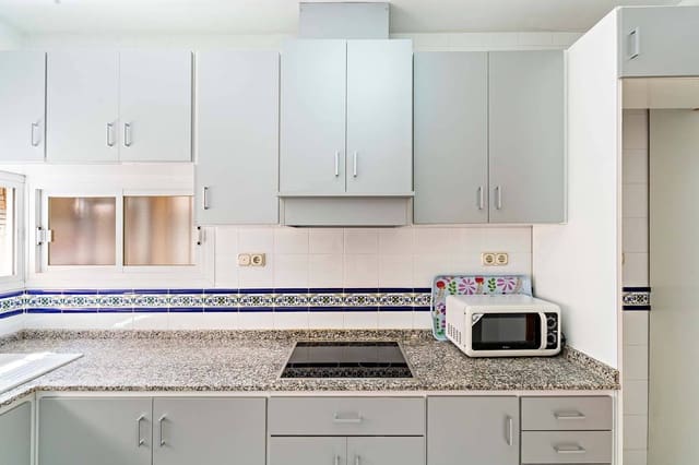 Apartamento de 3 habitaciones en Gádor en venta con garaje - 195.000 € (Ref: 8994118)