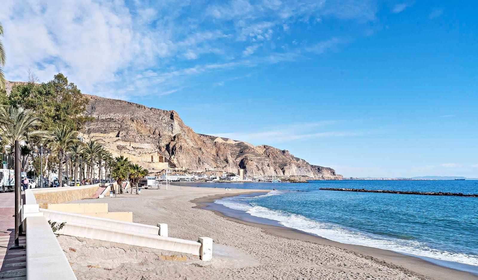 Piso de 3 habitaciones en Aguadulce (Almeria) en venta - 126.000 € (Ref: 9018174)