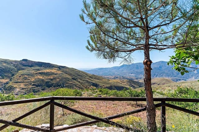 3 soveværelse Finca/Landehus til salg i Instinción med garage - € 165.000 (Ref: 9026677)