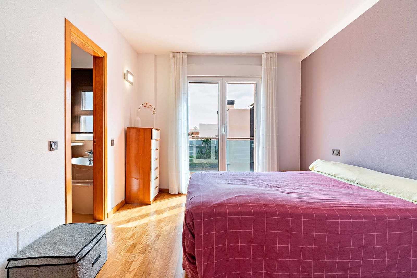 5 soveværelse Rækkehus til salg i Almeria by med garage - € 360.000 (Ref: 9073323)