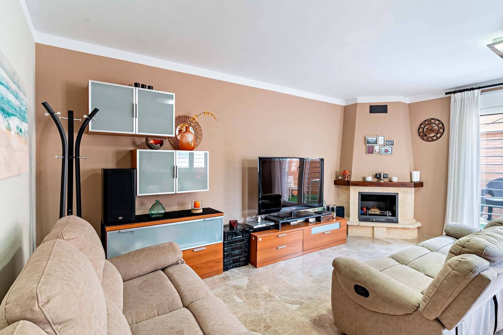 5 quarto Moradia em Banda para venda em Almeria cidade com garagem - 360 000 € (Ref: 9073323)