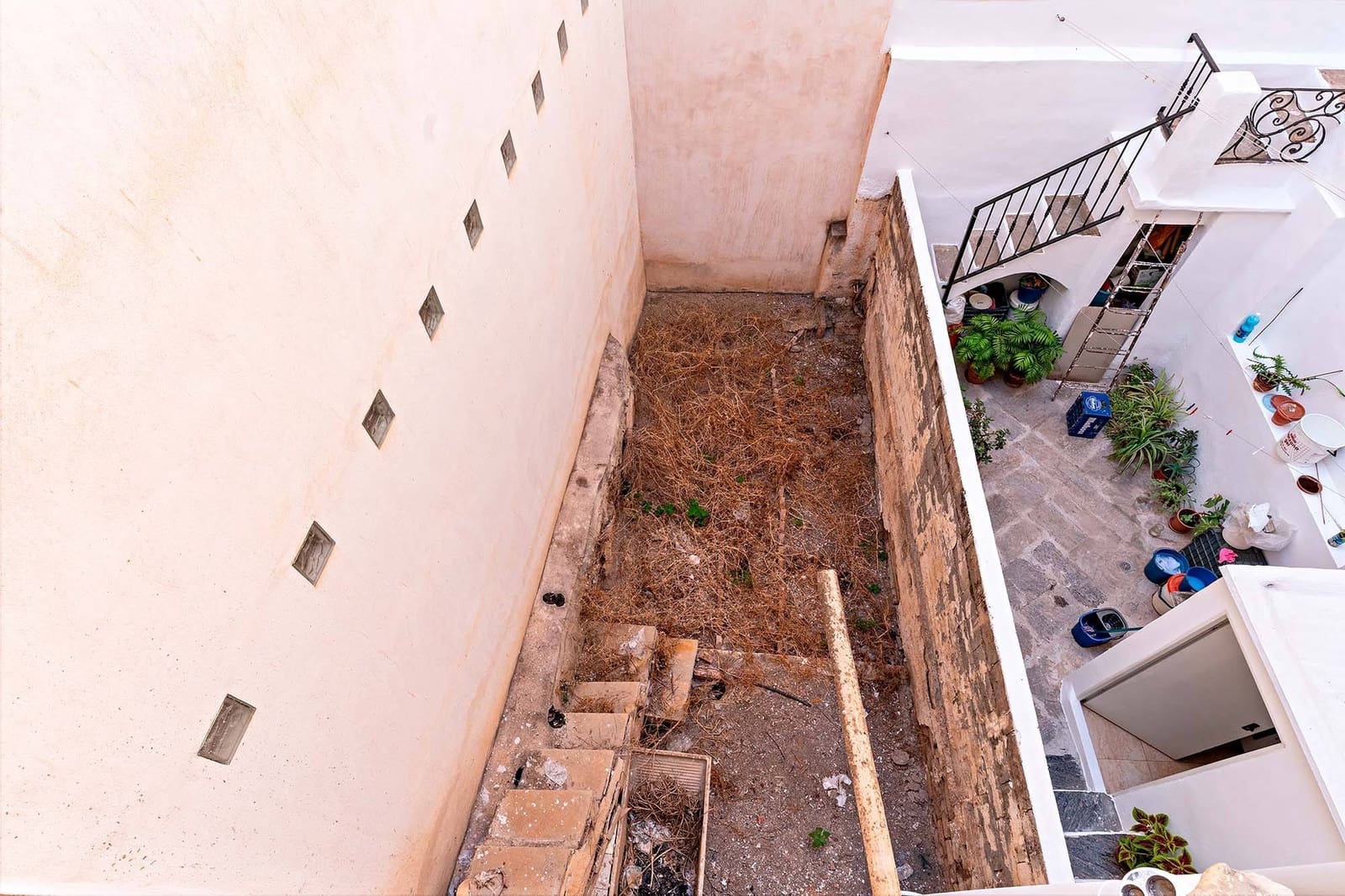 5 soveværelse Lejlighed til salg i Berja - € 49.900 (Ref: 9112282)