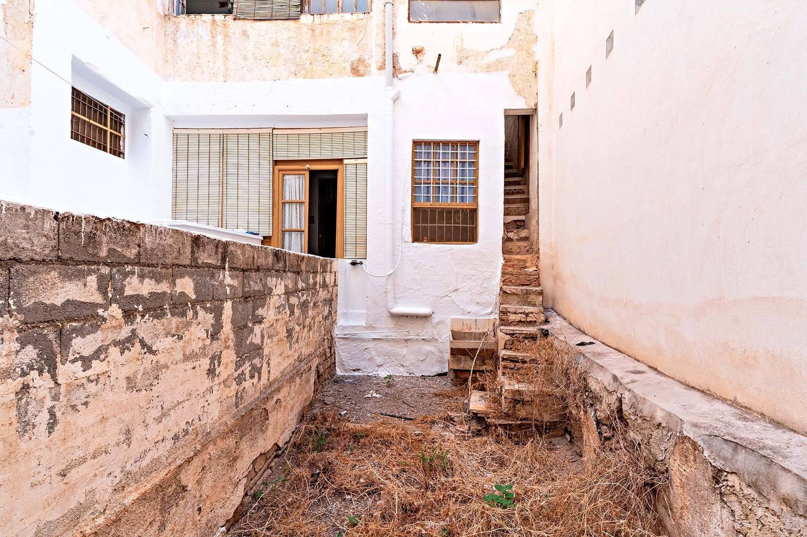 5 soveværelse Lejlighed til salg i Berja - € 49.900 (Ref: 9112282)