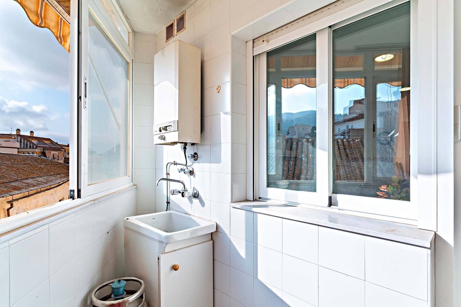 4 soverom Leilighet til salgs i Albunol med garasje - € 210 000 (Ref: 9134336)