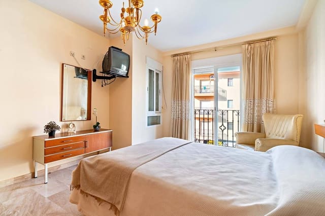 4 soverom Leilighet til salgs i Albuñol med garasje - € 210 000 (Ref: 9134336)