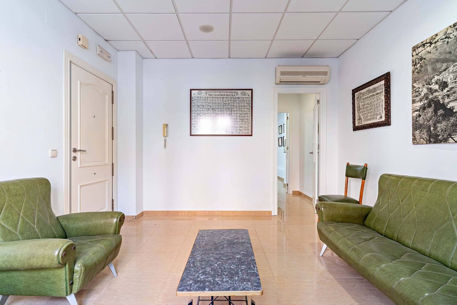 Erhverv til salg i Albunol - € 55.000 (Ref: 9134337)