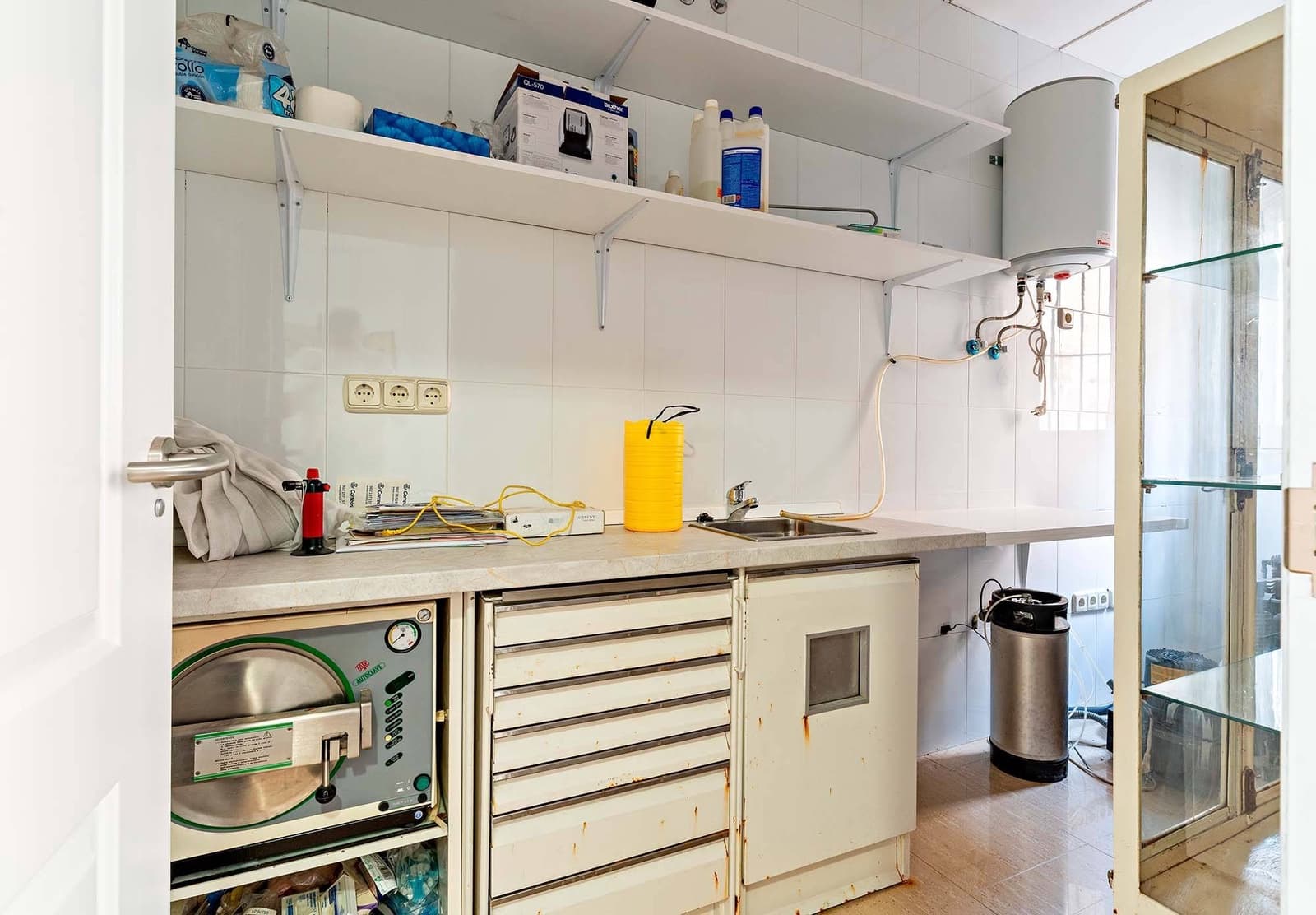 Erhverv til salg i Albunol - € 55.000 (Ref: 9134337)