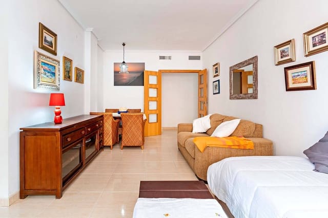 1 soveværelse Lejlighed til salg i Aguadulce (Almeria), Roquetas de Mar med swimmingpool garage - € 156.000 (Ref: 9137032)