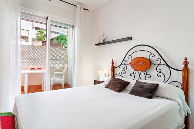 1 soveværelse Lejlighed til salg i Aguadulce (Almeria), Roquetas de Mar med swimmingpool garage - € 156.000 (Ref: 9137032)