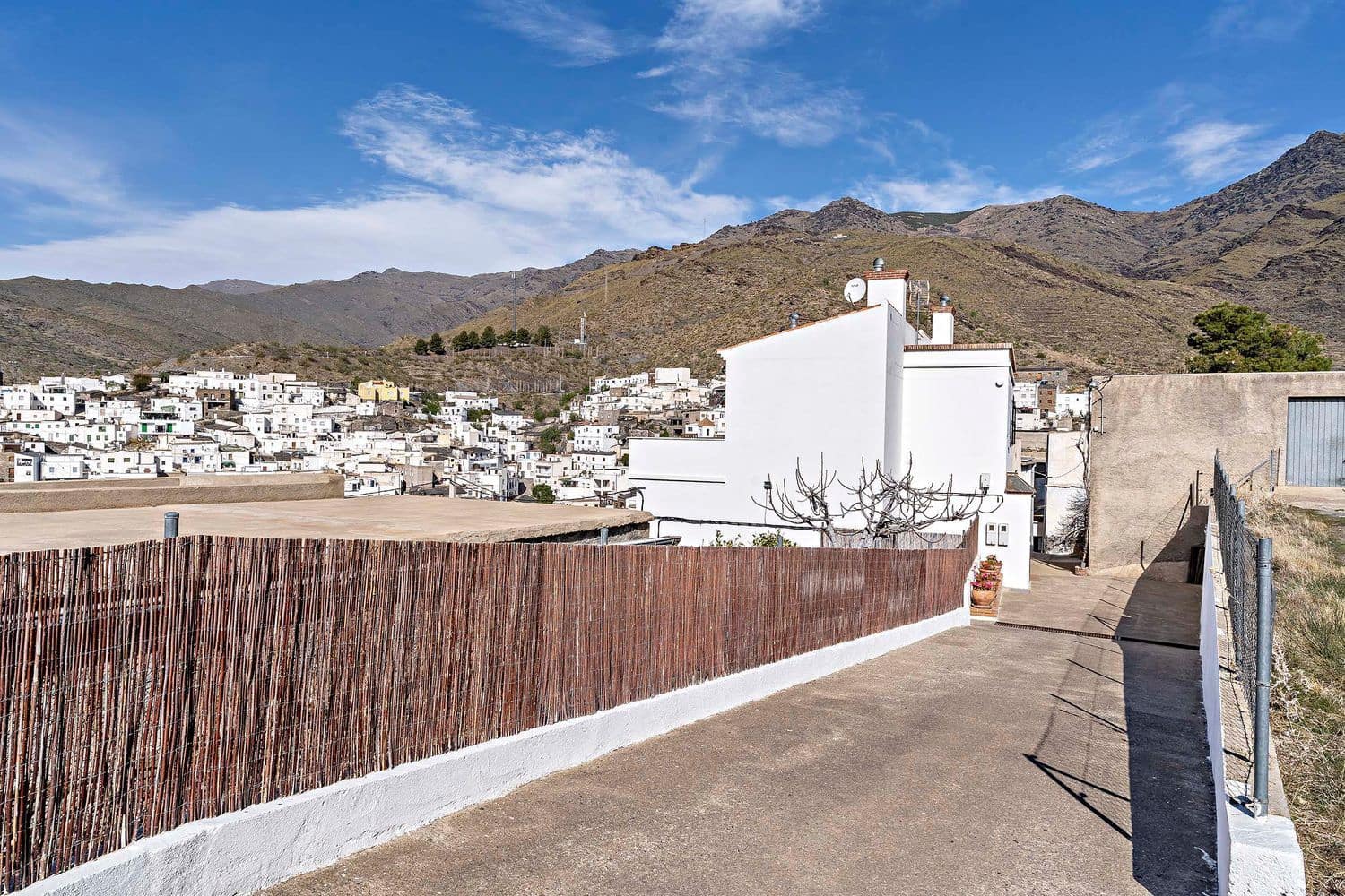 2 bedroom Flat for sale in Velefique - € 110,000 (Ref: 9137033)