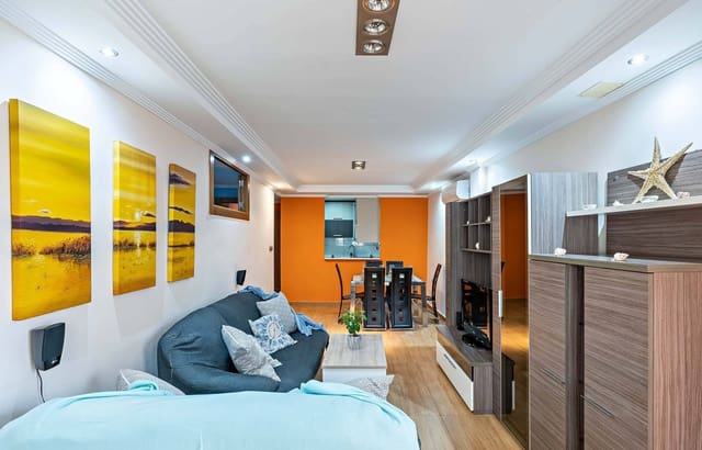 Piso de 2 habitaciones en Roquetas de Mar en venta - 159.000 € (Ref: 9145441)