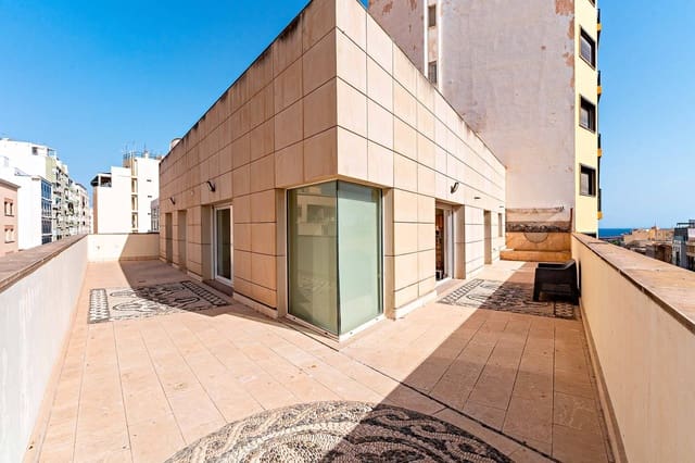 Ático de 4 habitaciones en Centro, Almería ciudad en alquiler - 1.900 € (Ref: 9149196)