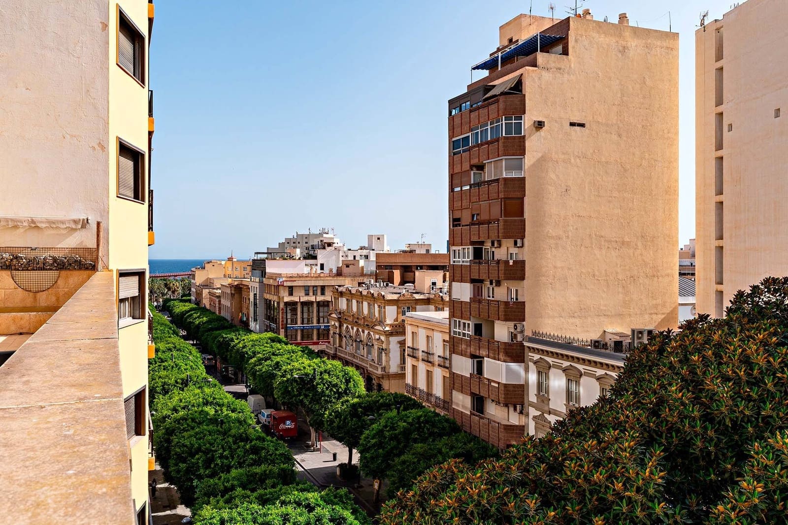 4 soveværelse Penthouse til leje i Almeria by - € 1.900 (Ref: 9149196)