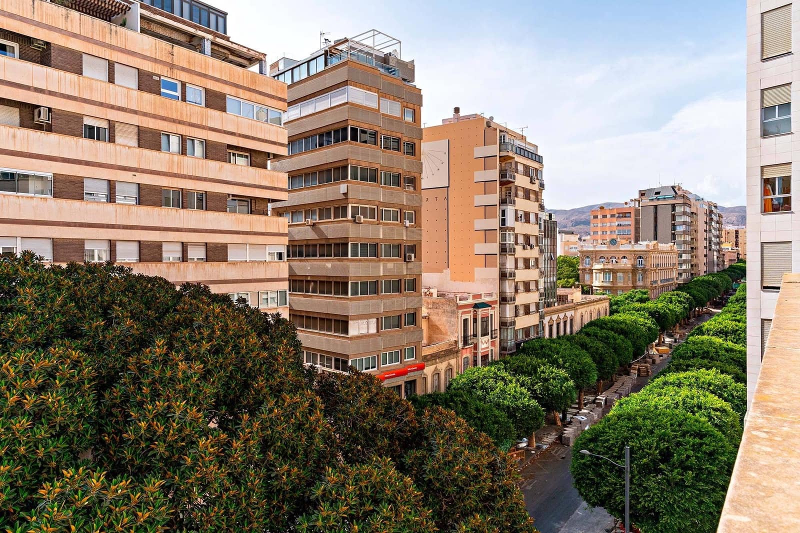 4 soveværelse Penthouse til leje i Almeria by - € 1.900 (Ref: 9149196)