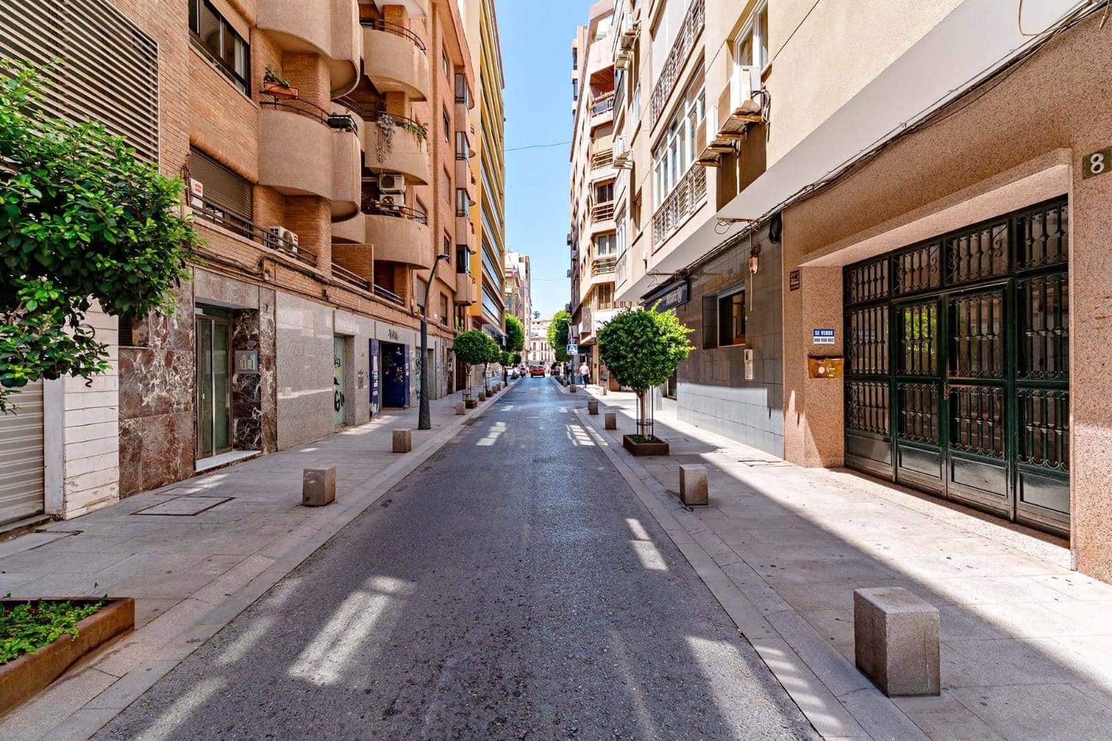 3 sovrum Lägenhet att hyra i Almeria stad - 1 200 € (Ref: 9152100)