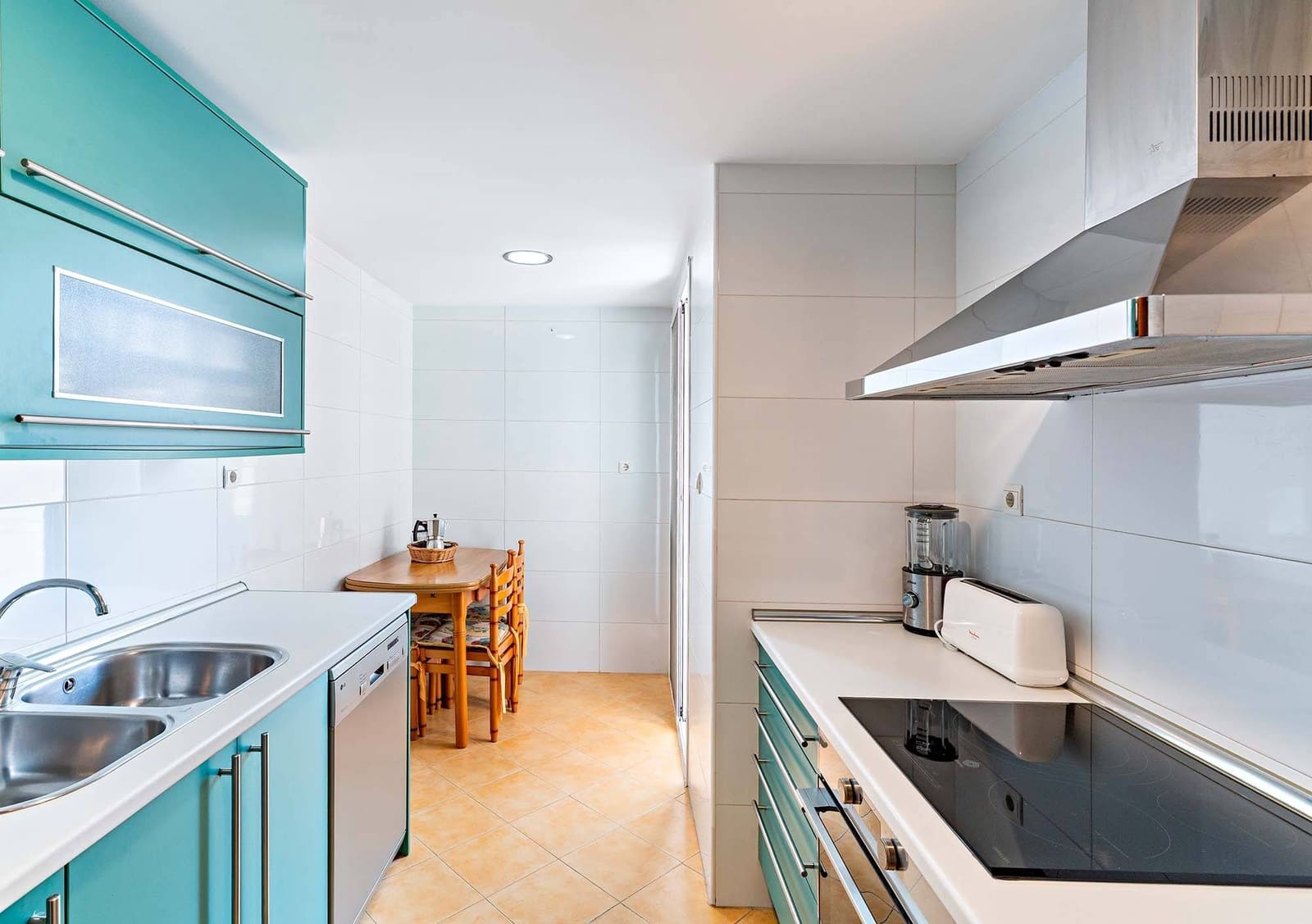 2 soveværelse Penthouse til salg i Roquetas de Mar med swimmingpool garage - € 255.000 (Ref: 9156083)