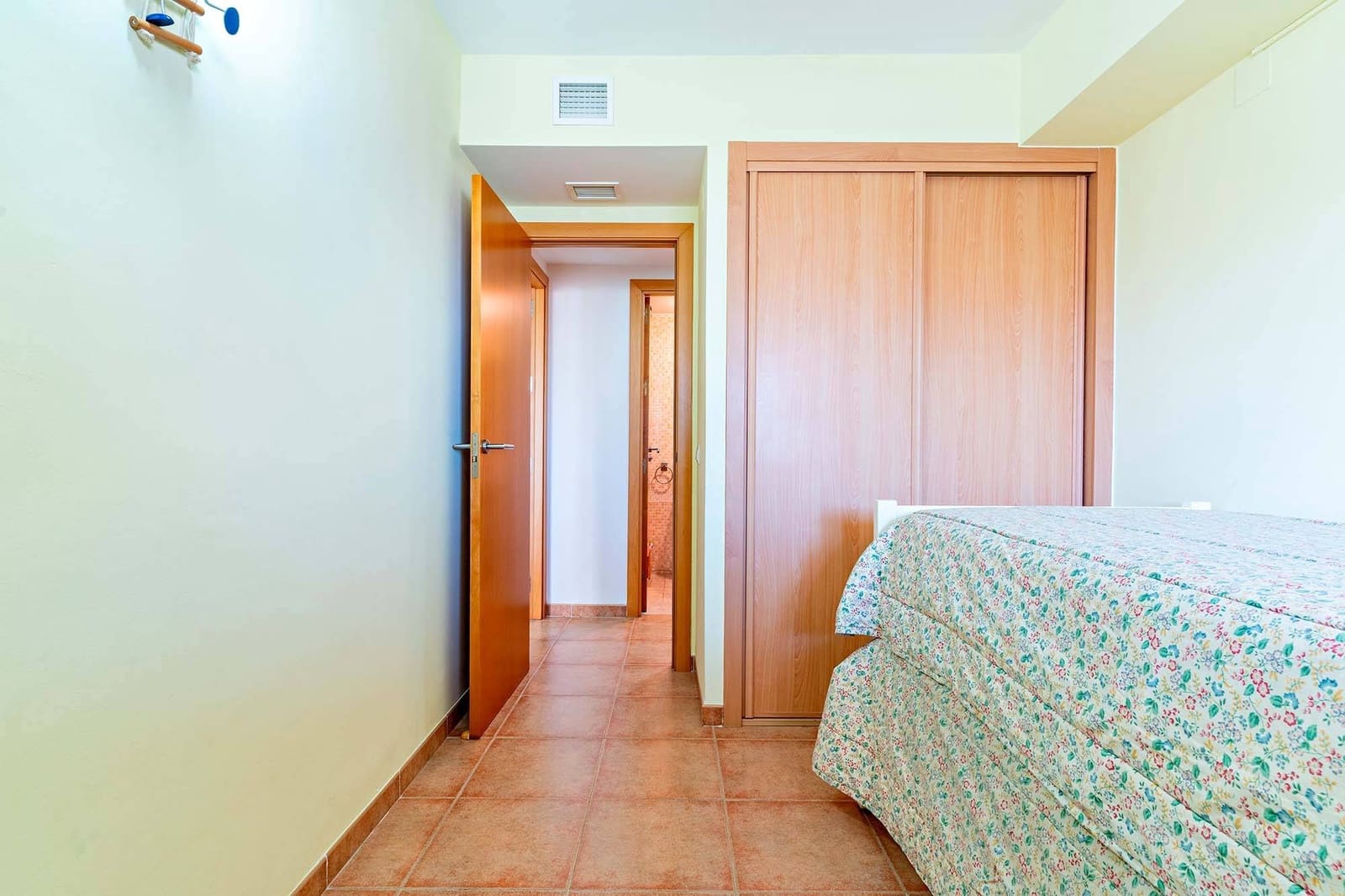 2 soveværelse Penthouse til salg i Roquetas de Mar med swimmingpool garage - € 255.000 (Ref: 9156083)