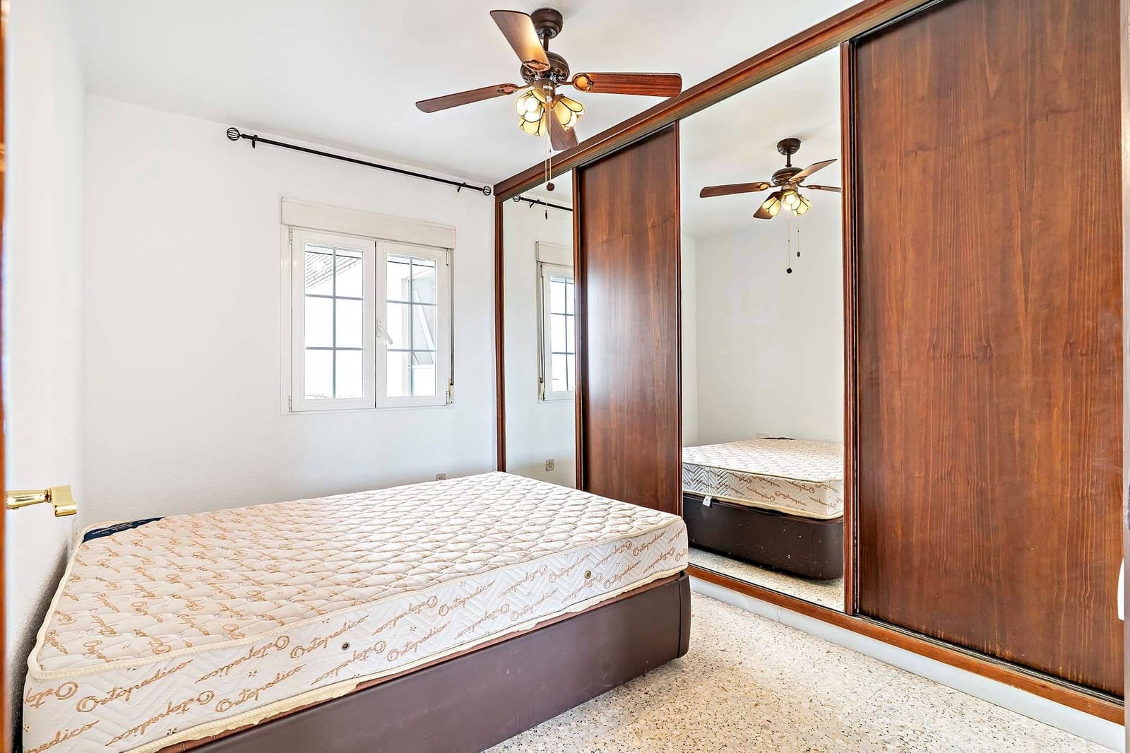 3 soveværelse Lejlighed til leje i Almeria by - € 800 (Ref: 9193759)