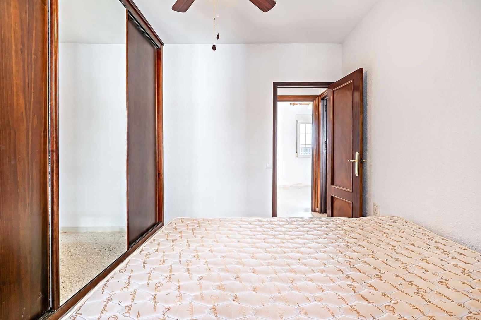 3 soveværelse Lejlighed til leje i Almeria by - € 800 (Ref: 9193759)