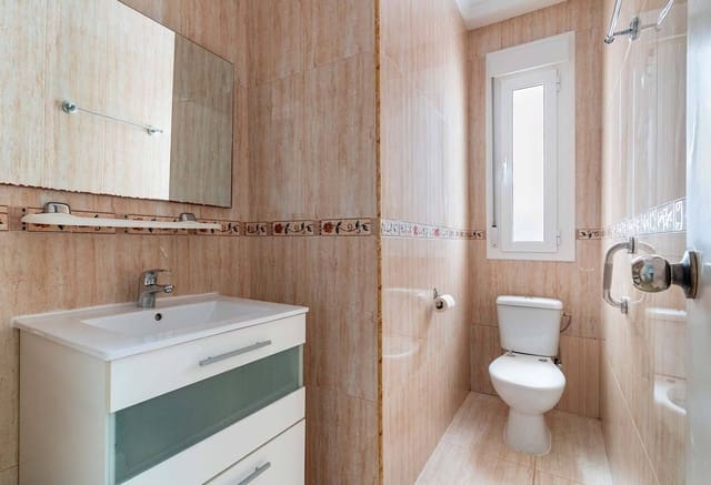 4 quarto Apartamento para venda em Nueva Andalucía, Almeria cidade - 230 000 € (Ref: 9217321)