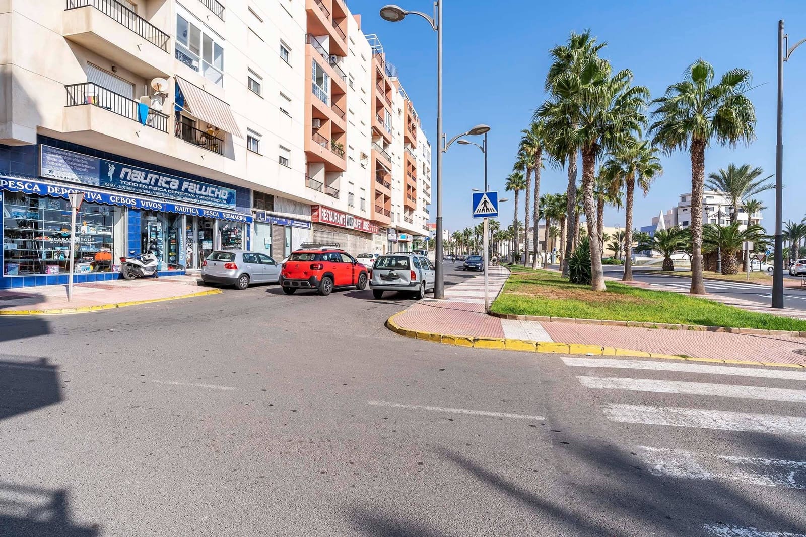 3 soveværelse Lejlighed til salg i Roquetas de Mar med swimmingpool garage - € 245.000 (Ref: 9230469)